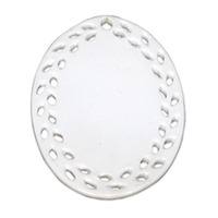 3" Oval Doily Ornament with Leaf Trim